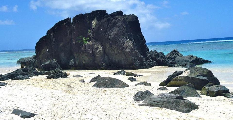 'Are Pepe One Bedroom Container Style Unit Rarotonga Zewnętrze zdjęcie